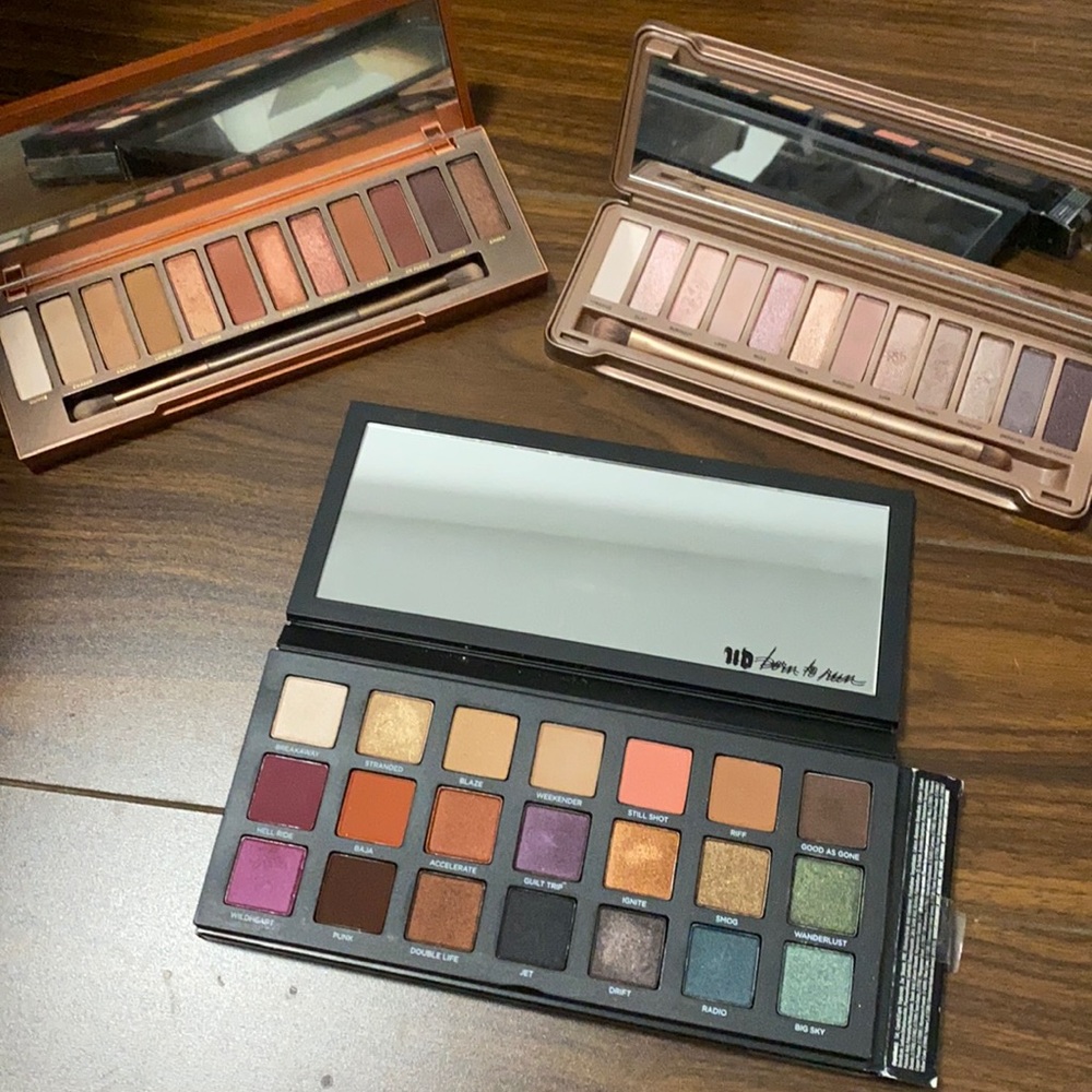 COPY - Urban decay eyeshadow palettes